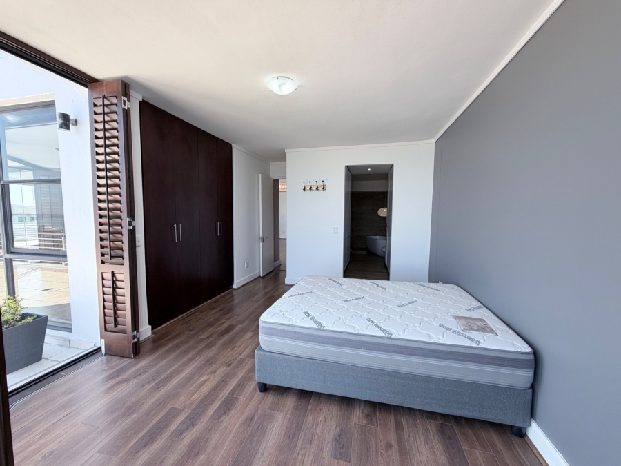 3 Bedroom Property for Sale in Bloubergstrand Western Cape